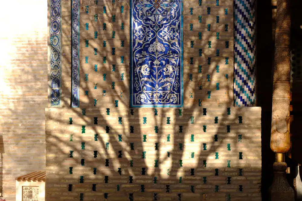 Geometric blue and terracotta tile